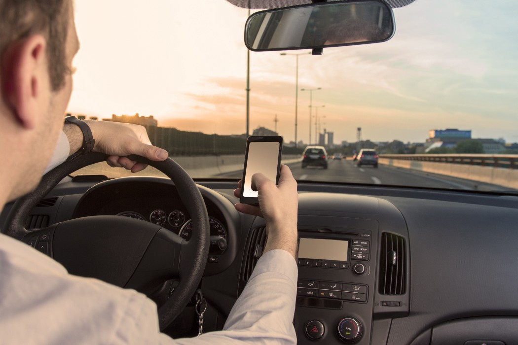 How Autonomous Vehicles Mitigate Distracted Driving