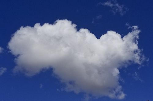 Understanding the Multi-Cloud Idiom: Containers, High Availability, and Data Virtualization