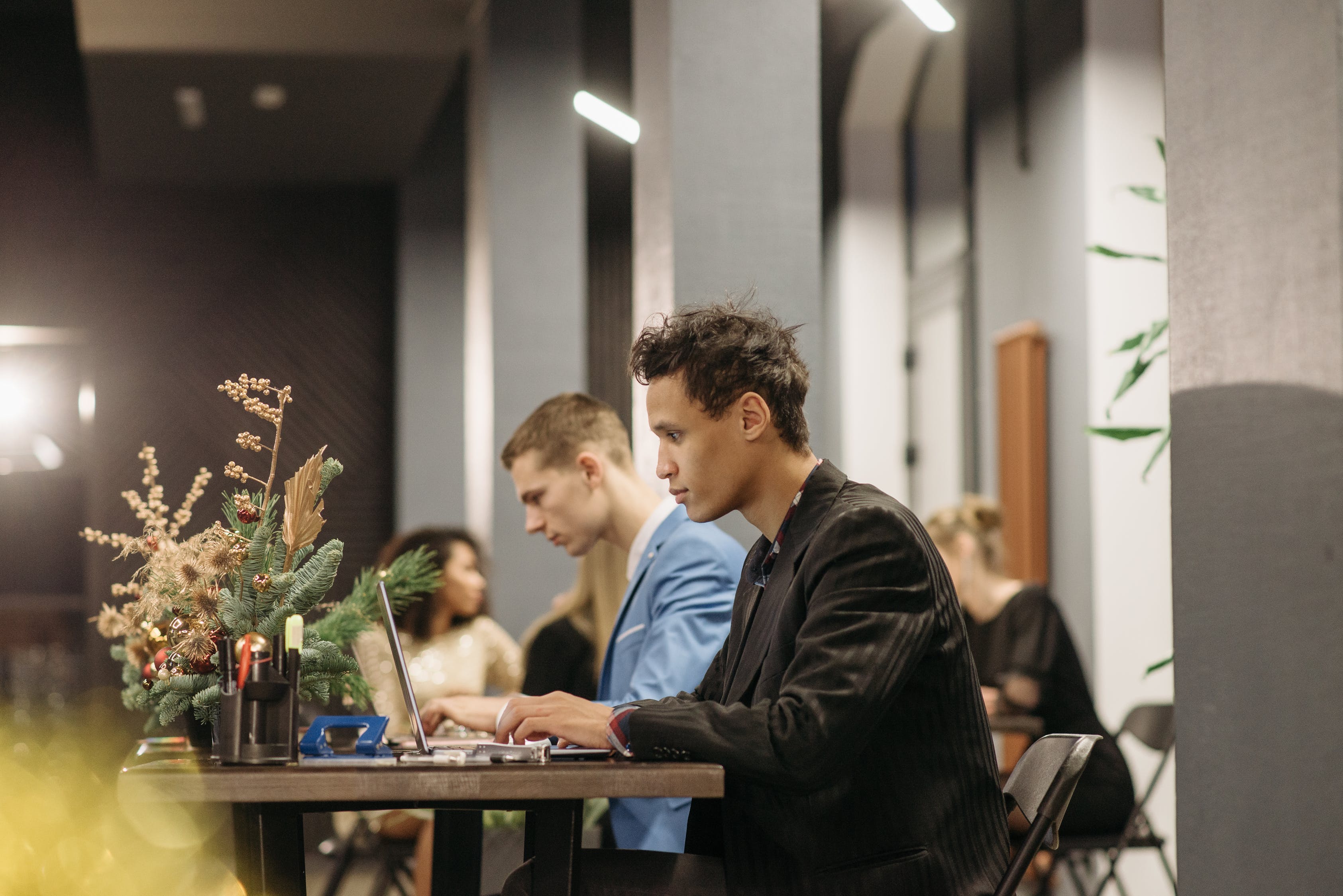 Outsource Your Content Writing Effectively With These 5 Tips